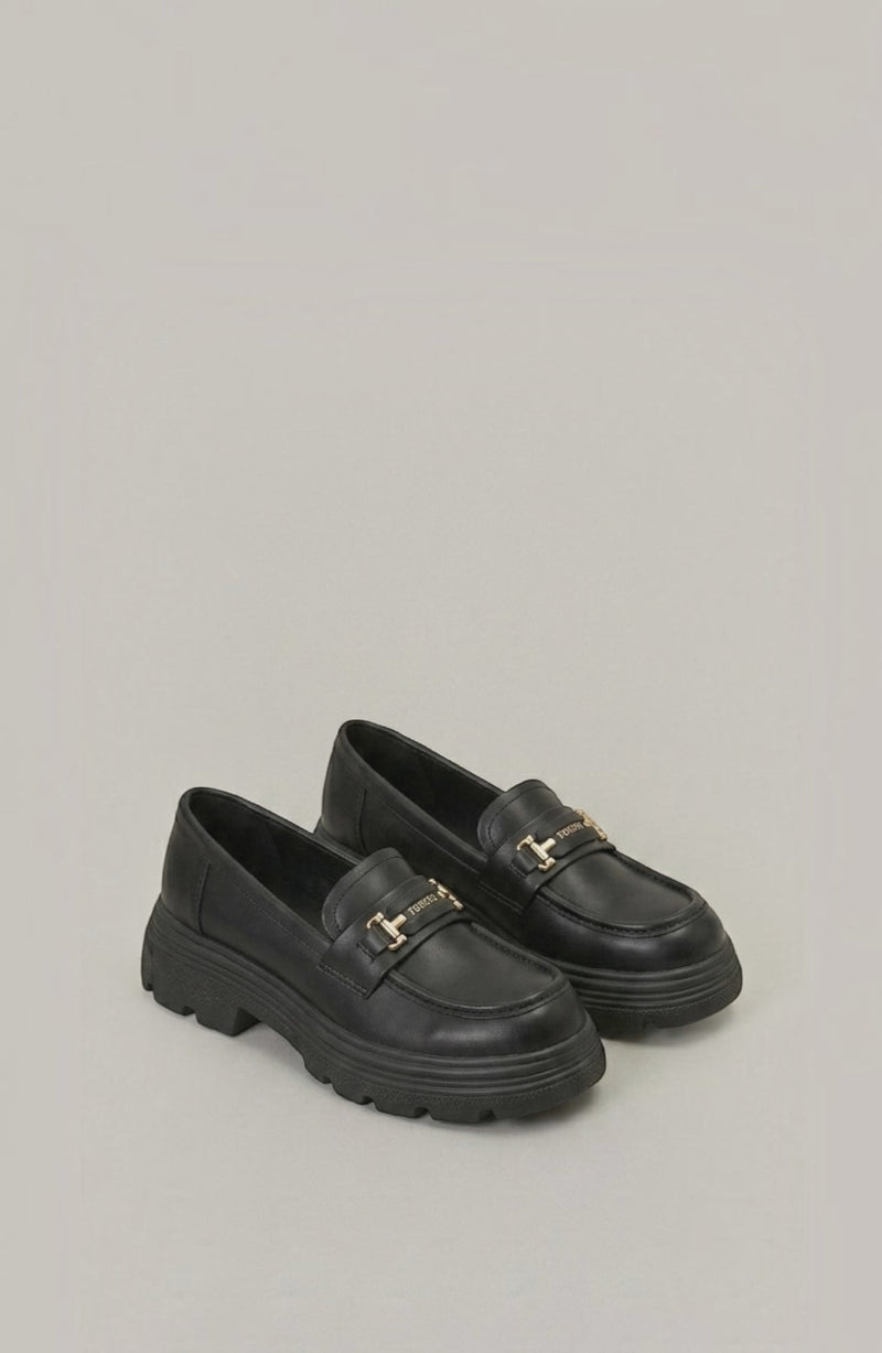 LORVENE Velvet Line Loafers in deep velvet fabric, showcasing classic slip-on style with a sleek design and plush texture.