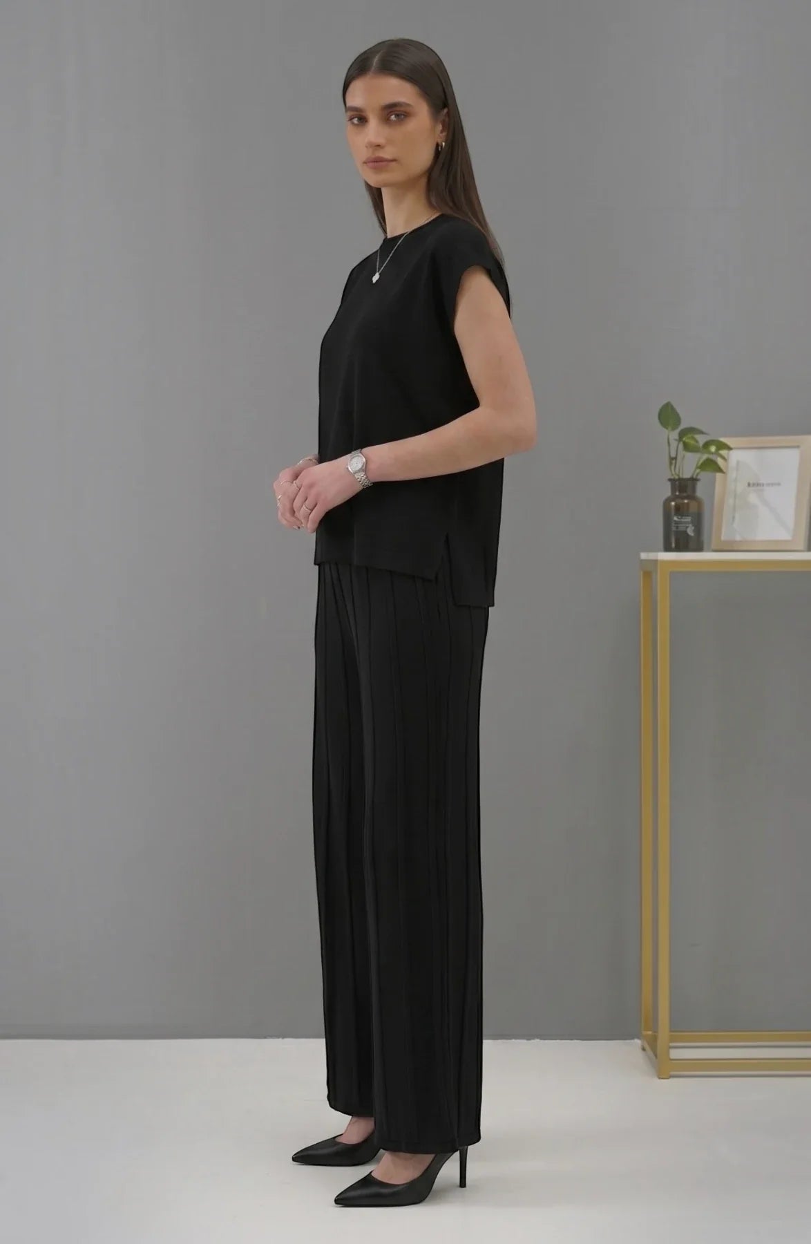 Korean chic temperament simple round neck loose bat sleeves sweater + high waist pleated casual wide leg pants suit