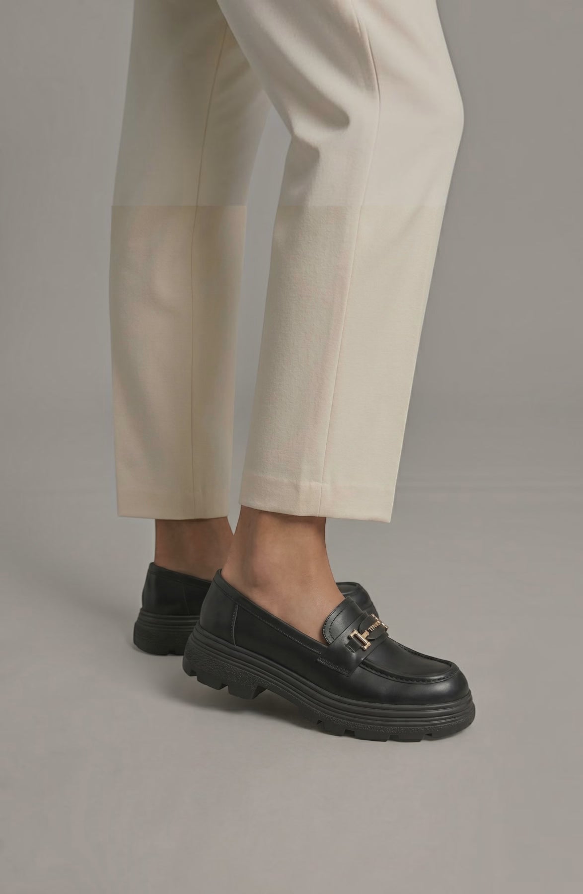 LORVENE Velvet Line Loafers in deep burgundy with a sleek design and smooth velvet texture, ideal for stylish casual wear.