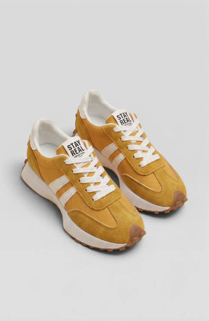 LORVENES Chunky Platform Sneakers with thick soles and stylish design, displayed on a white background.