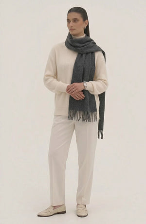 LORVENES Pure Wool Solid Scarf