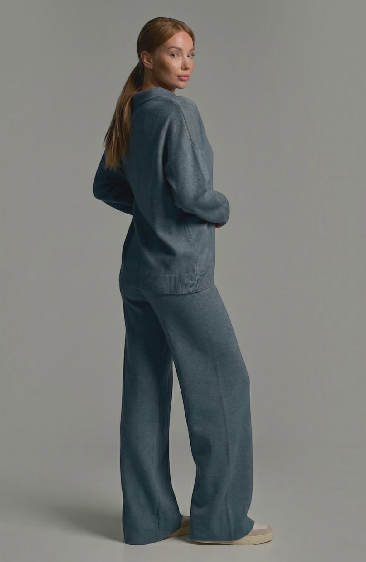 LORVENES knit trouser set featuring a cozy, textured top and matching pants worn by a model. Perfect for casual, stylish wear.