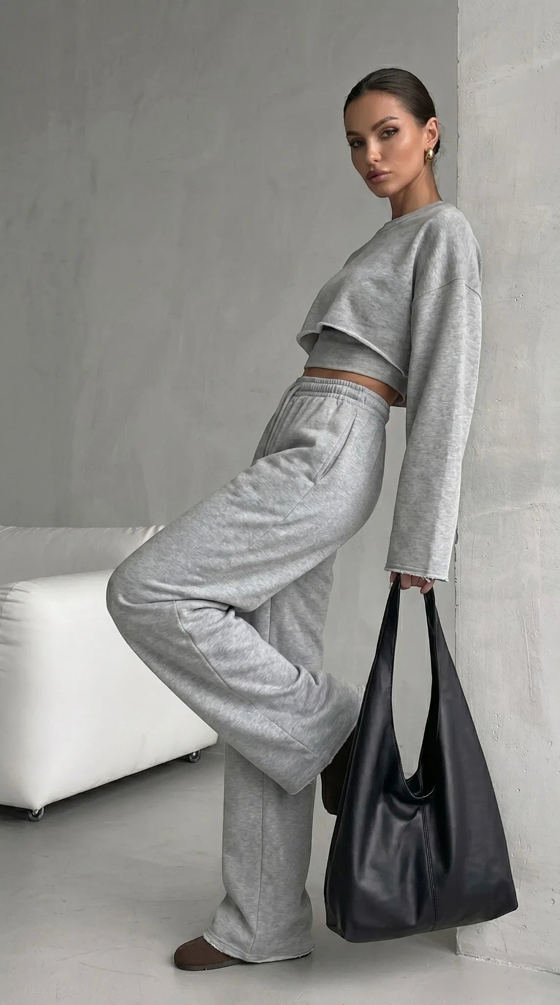 LORVENES casual women's sweater suit with long-sleeved pullover, suspenders, and wide-leg pants, stylish 2023 fashion three-piece set